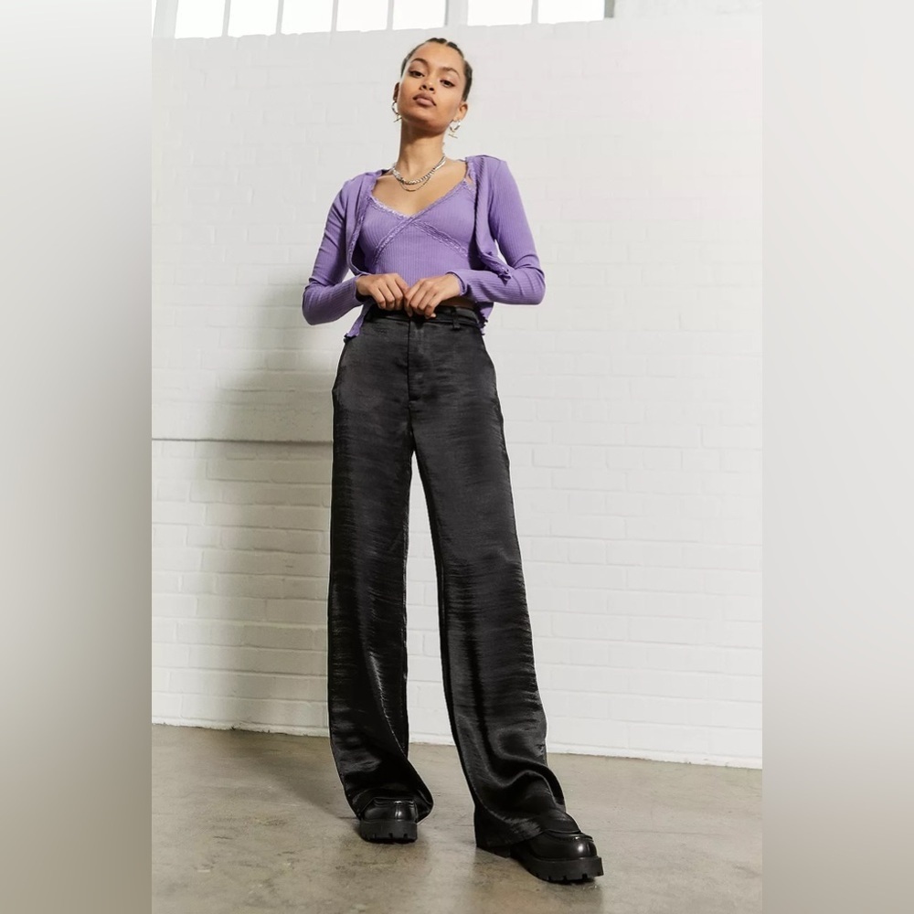 UO Urban Outfitters Black Satin Wide Leg Trousers Size Medium